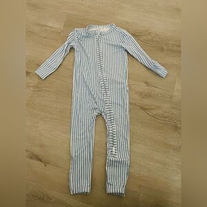 Posh Peanut Blue Striped Zipper Romper – Size 9–12 Months (NWOT)